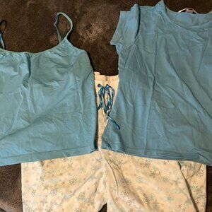 Victoria's Secret Snowflake Pajama Set Large EUC
